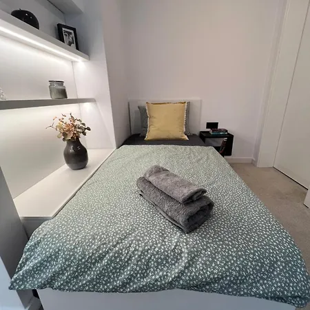 דירה Celestial Stylish 2bdr W Wifi And Work Space