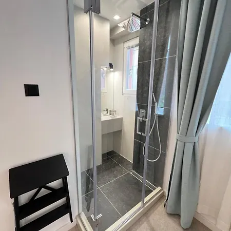 아파트 Celestial Stylish 2bdr W Wifi And Work Space