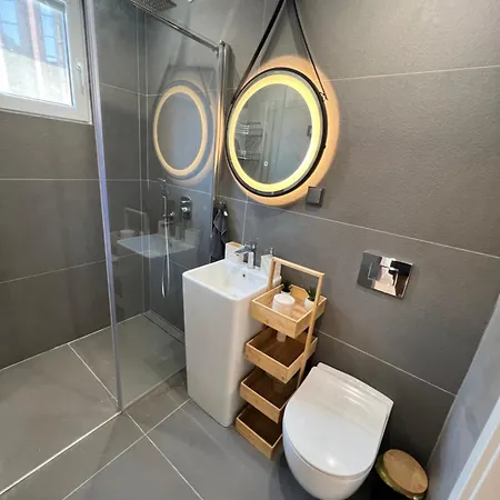 Apartment Celestial Stylish 2bdr W Wifi And Work Space Sofia