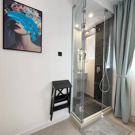 Apartment Celestial Stylish 2bdr W Wifi And Work Space