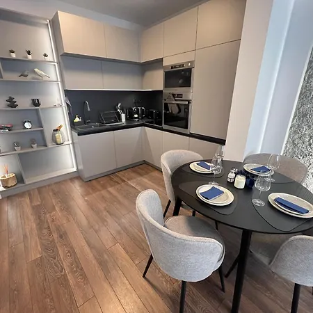 Celestial Stylish 2bdr W Wifi And Work Space Appartement Sofia