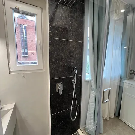 Appartement Celestial Stylish 2bdr W Wifi And Work Space Sofia