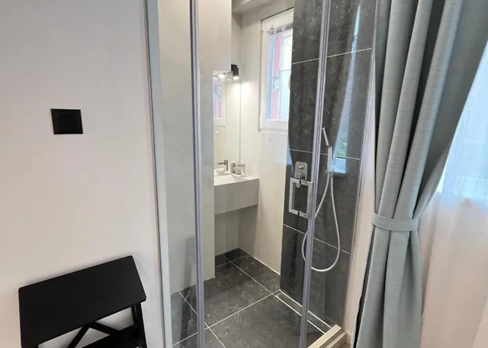 Apartment Celestial Stylish 2bdr W Wifi And Work Space